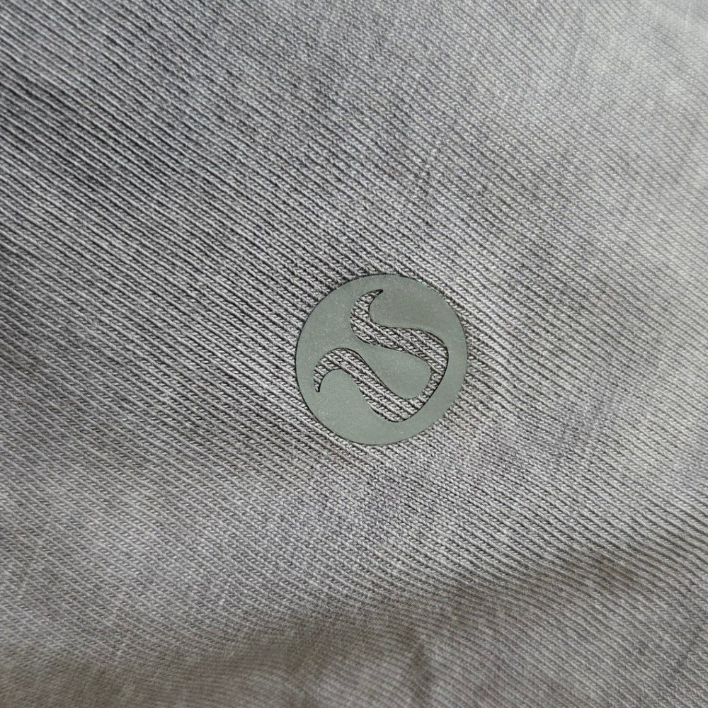 Lululemon Women's Short Sleeve Tee Bundle 4 Piece Crewneck V Neck Neutral Colors - Picture 5 of 8